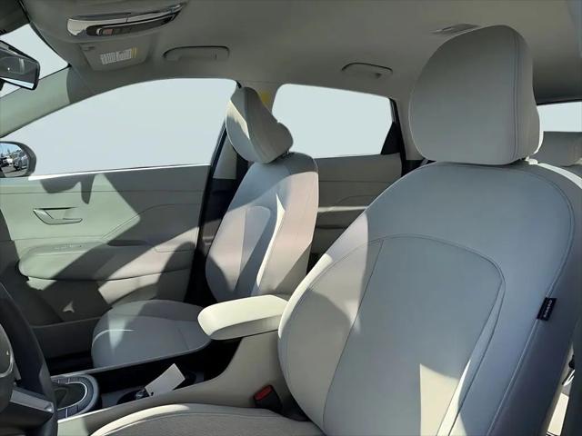 2026 Hyundai Kona SE