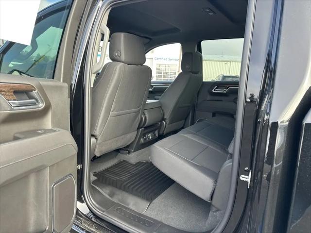 2026 Chevrolet Silverado 1500 4WD Crew Cab Standard Bed LT