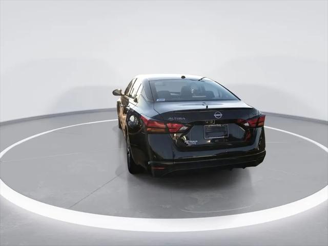 2024 Nissan Altima SV FWD