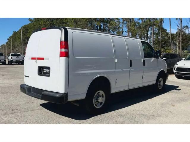 2023 Chevrolet Express Cargo Van RWD 2500 Regular Wheelbase WT