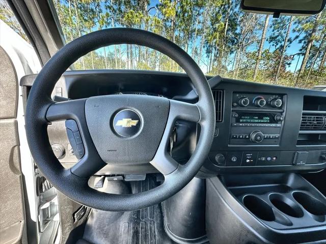 2023 Chevrolet Express Cargo Van RWD 2500 Regular Wheelbase WT