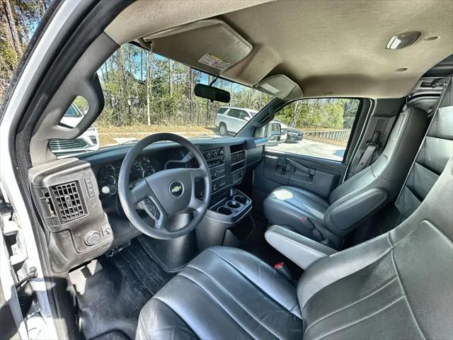 2023 Chevrolet Express Cargo Van RWD 2500 Regular Wheelbase WT