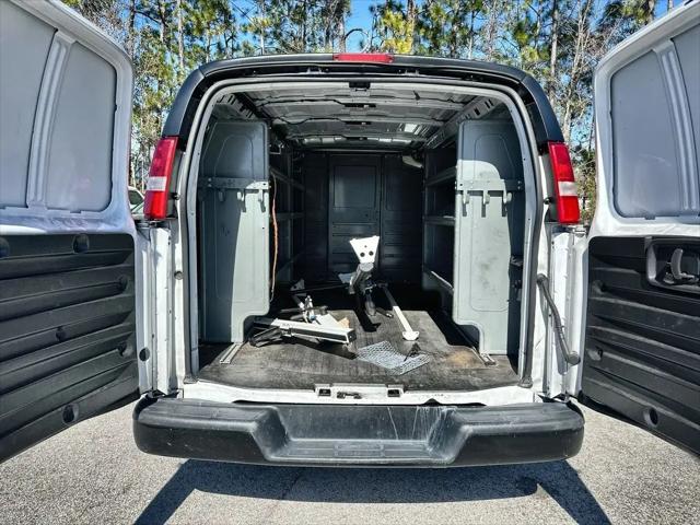 2023 Chevrolet Express Cargo Van RWD 2500 Regular Wheelbase WT