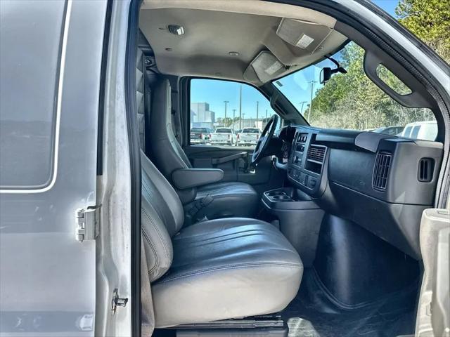 2023 Chevrolet Express Cargo Van RWD 2500 Regular Wheelbase WT