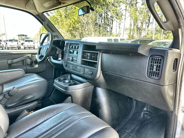 2023 Chevrolet Express Cargo Van RWD 2500 Regular Wheelbase WT