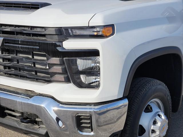 2025 Chevrolet Silverado 3500HD Work Truck
