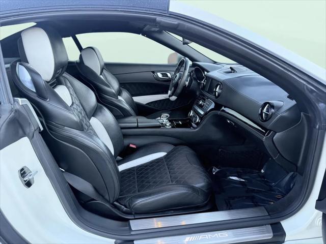 2015 Mercedes-Benz SL AMG SL 63 SL 63 AMG