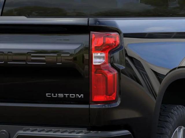 2026 Chevrolet Silverado 1500 2WD Crew Cab Short Bed Custom