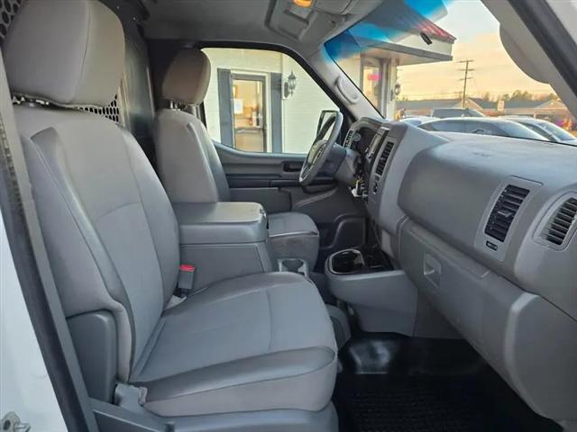 2021 Nissan 2500 SV Standard Roof V6