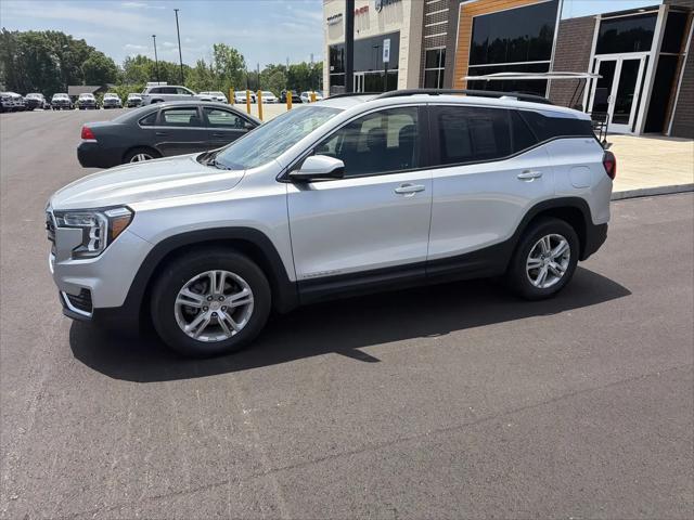 2022 GMC Terrain FWD SLE
