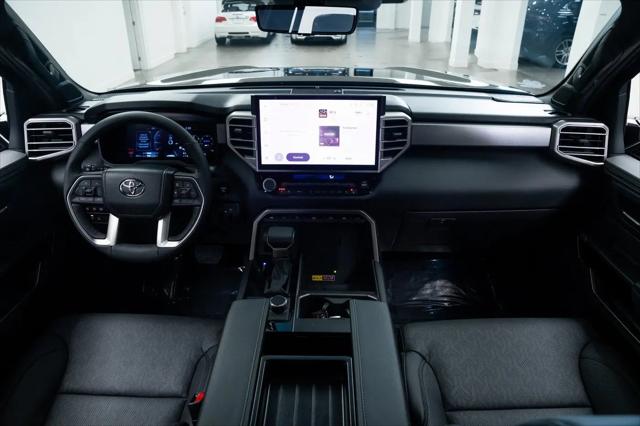 2025 Toyota Tundra Limited CrewMax 6.4' Bed