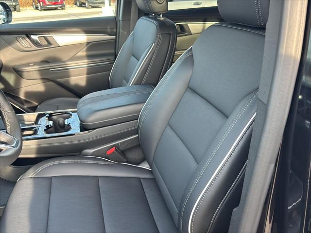 Used 2025 Buick Enclave For Sale in Jackson, MI