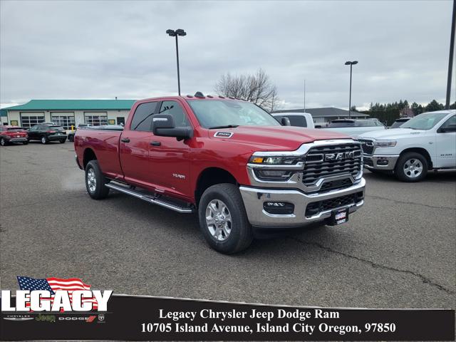 2026 RAM Ram 3500 RAM 3500 BIG HORN CREW CAB 4X4 8 BOX