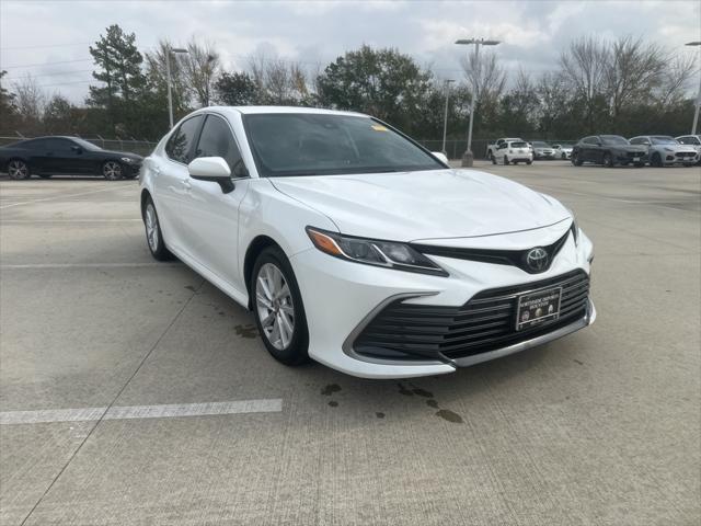 2024 Toyota Camry LE