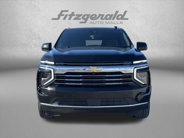 2025 Chevrolet Suburban 4WD LT