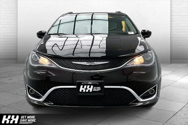 2017 Chrysler Pacifica Touring-L Plus