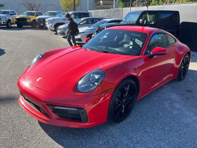 2020 Porsche 911 Carrera