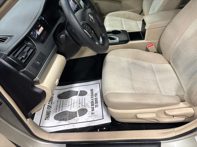 Used 2014 Toyota Camry For Sale in Wilmington, OH