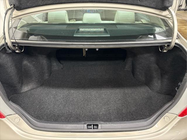 Used 2014 Toyota Camry For Sale in Wilmington, OH