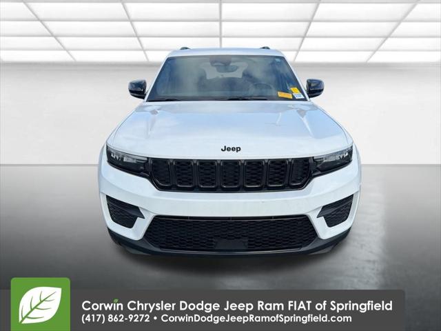 2023 Jeep Grand Cherokee Altitude 4x4