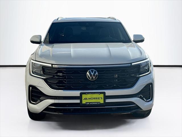 2026 Volkswagen Atlas Cross Sport SEL Premium R-Line
