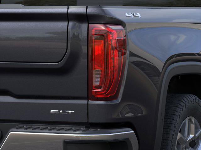 2026 GMC Sierra 1500 Crew Cab, Short Bed, SLT, 4WD