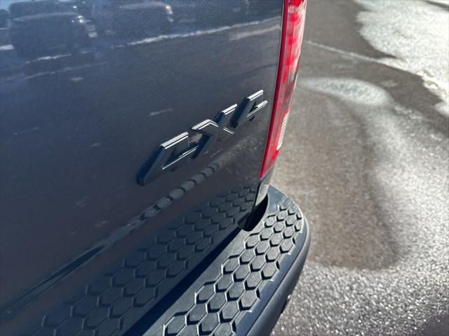 2022 Ram 1500 Classic Warlock Quad Cab 4x4 6'4" Box