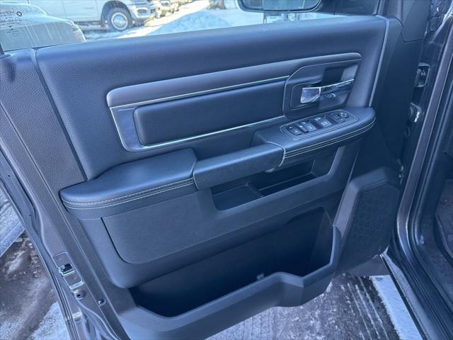 2022 Ram 1500 Classic Warlock Quad Cab 4x4 6'4" Box
