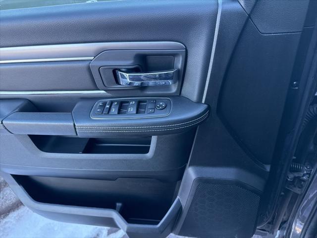 2022 Ram 1500 Classic Warlock Quad Cab 4x4 6'4" Box