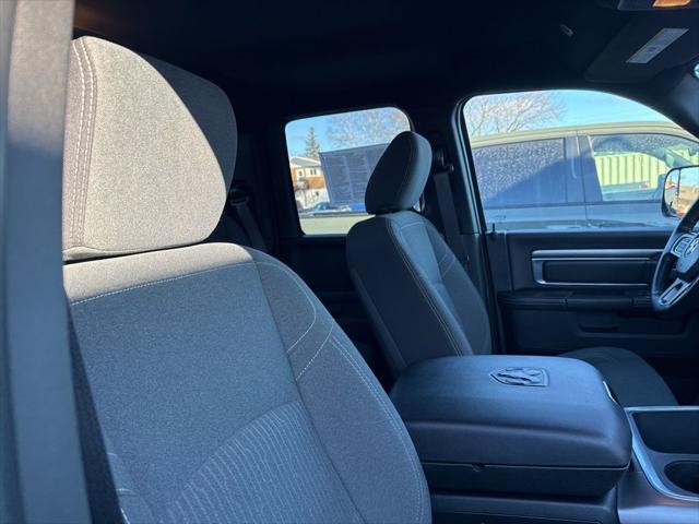 2022 Ram 1500 Classic Warlock Quad Cab 4x4 6'4" Box