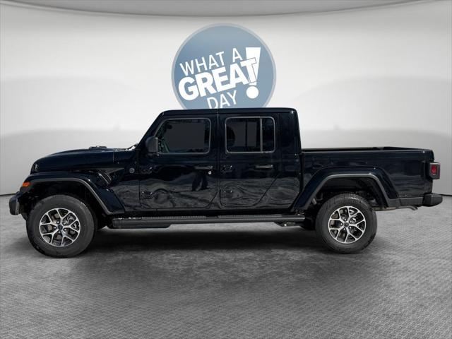 2026 Jeep Gladiator Sport S