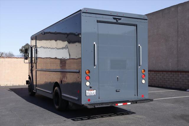 2020 Freightliner MT45G Walk-In Van