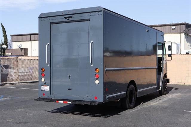 2020 Freightliner MT45G Walk-In Van