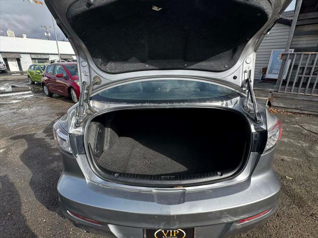 2012 Mazda Mazda3 i Touring
