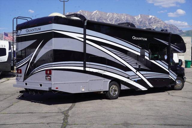 2023 Ford E-450 Cutaway KW29