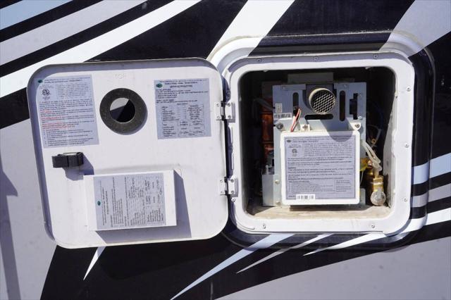 2023 Ford E-450 Cutaway KW29