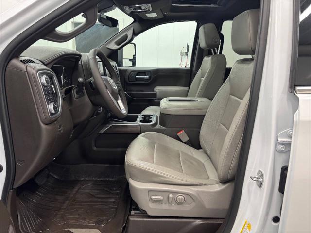 2022 GMC Sierra 1500 Limited 4WD Crew Cab Short Box SLT