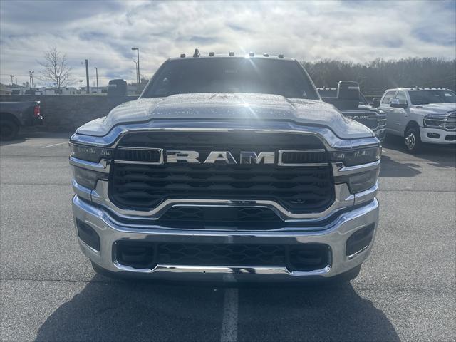 2026 Ram 3500 Tradesman Crew Cab 4x4 8' Box