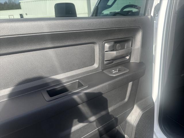 2026 Ram 3500 Tradesman Crew Cab 4x4 8' Box