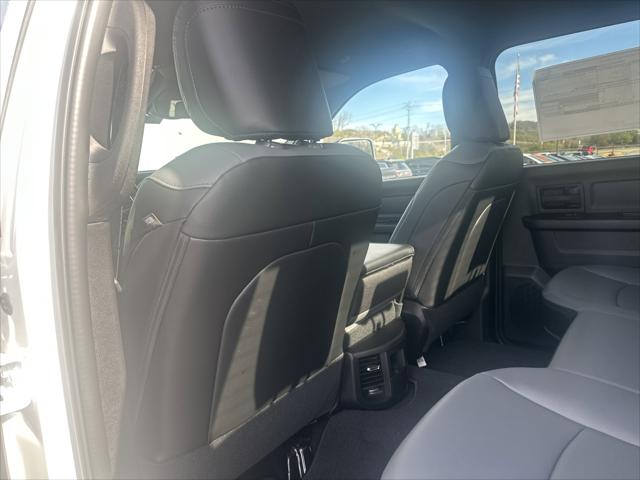 2026 Ram 3500 Tradesman Crew Cab 4x4 8' Box