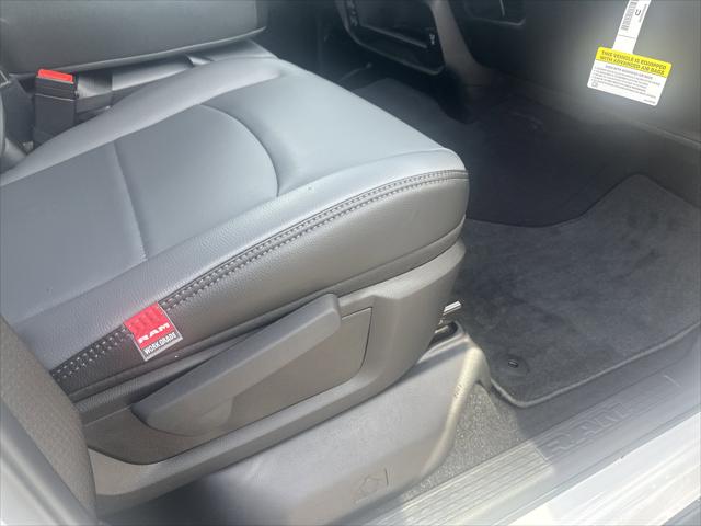 2026 Ram 3500 Tradesman Crew Cab 4x4 8' Box