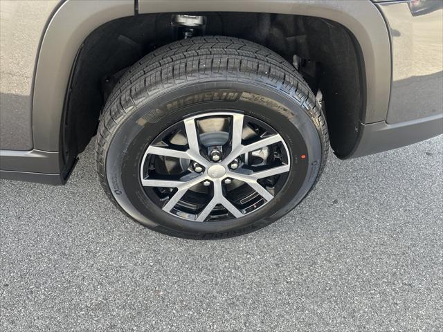 2025 Jeep Grand Cherokee L Limited 4x4