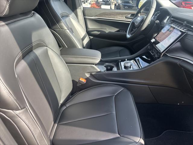 2025 Jeep Grand Cherokee L Limited 4x4