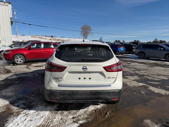 2022 Nissan Rogue Sport SL AWD Xtronic CVT