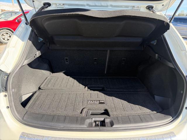 2022 Nissan Rogue Sport SL AWD Xtronic CVT