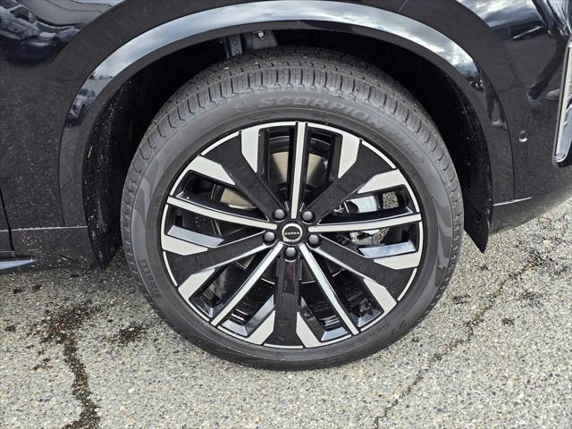 2026 Volvo XC90 Ultra, B6 AWD Gas (mild hybrid), Gasoline, Bright, 7 Seats