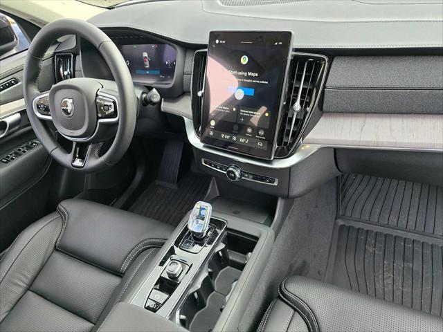 2026 Volvo XC90 Ultra, B6 AWD Gas (mild hybrid), Gasoline, Bright, 7 Seats