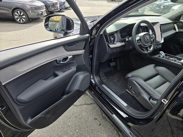 2026 Volvo XC90 Ultra, B6 AWD Gas (mild hybrid), Gasoline, Bright, 7 Seats
