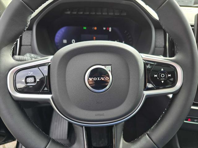 2026 Volvo XC90 Ultra, B6 AWD Gas (mild hybrid), Gasoline, Bright, 7 Seats