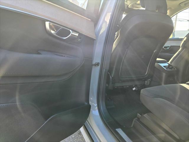 2026 Volvo XC90 Plug-In Hybrid Plus, T8 AWD, Electric/Gasoline, Bright, 7 Seats